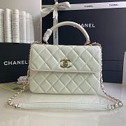 Chanel Trendy CC In White Size 25x12x17cm - 1