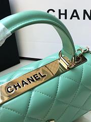 Chanel Trendy Flap Dual Handle Bag In Green Size 25x12x17cm - 4