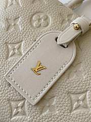 Louis Vuitton Petite Malle Souple In White M45393 Size 20x14x7.5cm - 2