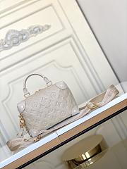 Louis Vuitton Petite Malle Souple In White M45393 Size 20x14x7.5cm - 5