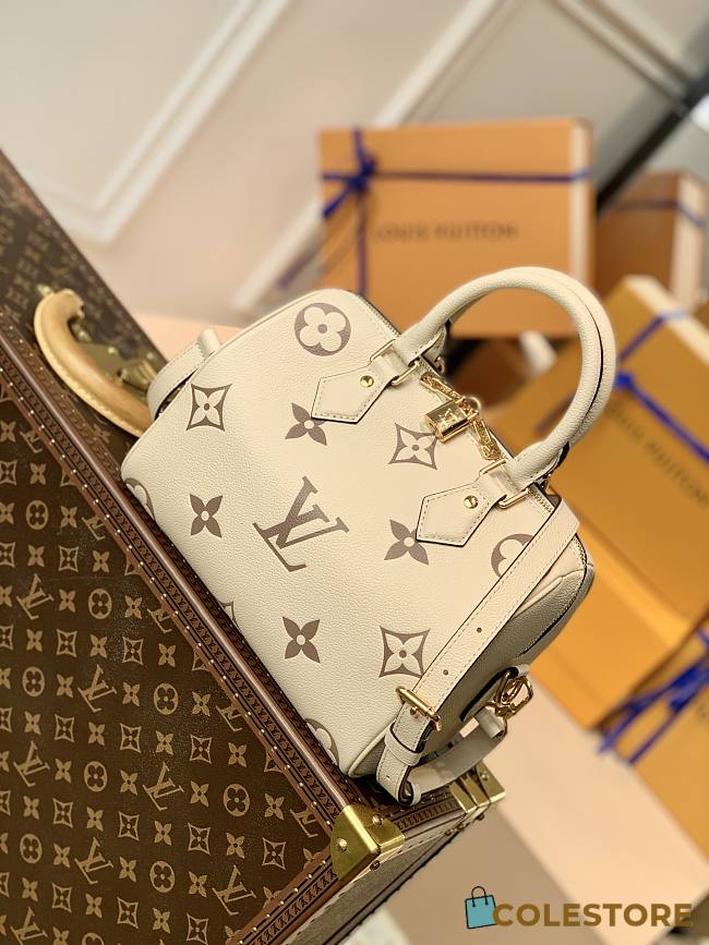 Louis Vuitton Biooclor Monogram Empreinte M58947 Size 25cm - 1