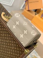 Louis Vuitton Grey&White Monogram Empreinte 25cm - 3