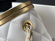 Chanel Lambskin Box Bag In White AS2641 Size 16cm - 3