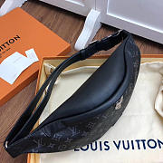 Louis Vuitton Discovery Bumbag 47cm - 4