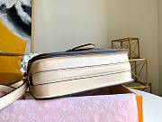 Louis Vuitton Pont 9 In White M55948 Size 23x15x8cm - 4