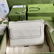 Gucci Embossed Messenger In White 658565 Size 29×22×9.5cm - 1