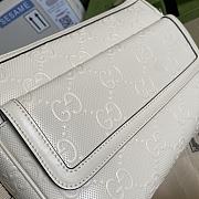 Gucci Embossed Messenger In White 658565 Size 29×22×9.5cm - 3