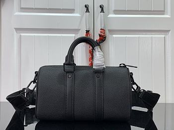 Louis Vuitton Keepall Empreinte M80201 Size 17cm