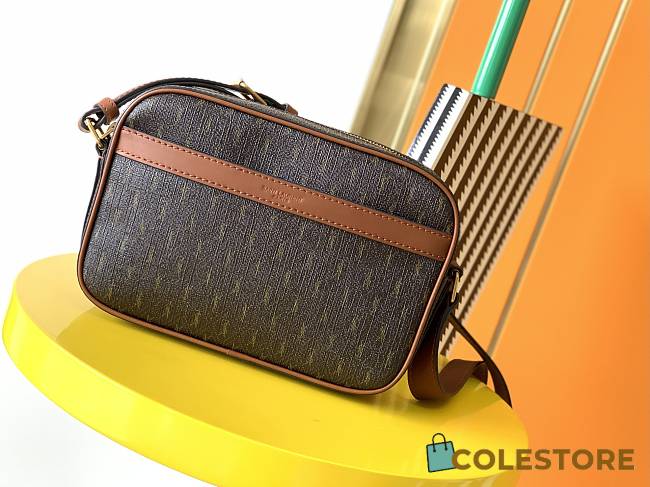 YSL Le Monogramme Crossbody 669957 Size 21.5x15x7cm - 1