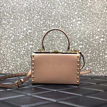 Valentino Garavani Rockstud Alcove Top-Handle Bag In Cream WW2B0 Size 19x12x8cm