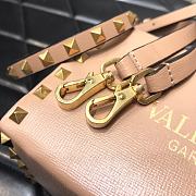 Valentino Garavani Rockstud Alcove Top-Handle Bag In Cream WW2B0 Size 19x12x8cm - 4