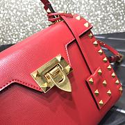 Valentino Garavani Rockstud Alcove Grainy Small Handbag WB0J7 Size 22x17x9cm  - 5