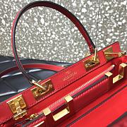 Valentino Garavani Rockstud Alcove Medium Tote Bag In Red WW2B0 Size 23x20x6cm - 4