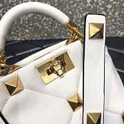 Valentino Garavani Roman Stud Small Leather White Size 20×9×15cm - 2