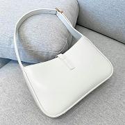 YSL Le5A7 Hobo Bag In White 65722 Size 24.5cm - 4