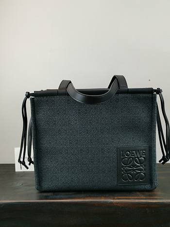 Loewe Cushion Tote Bag In Black 21267 Size 32x24x16cm