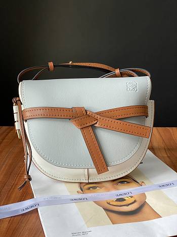 Loewe Small Gate Crossbody Bag In Lite Blue 26167 Size 25x18x10cm