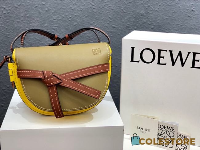 Loewe Small Gate Crossbody Bag In Khaki 26167 Size 25x18x10cm - 1