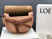 Loewe Small Gate Crossbody Bag In Light Brown 26167 Size 25x18x10cm - 6