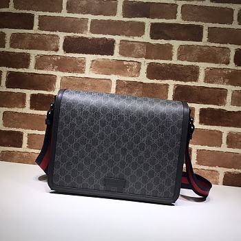 Gucci GG Supreme Flap Black 47413 Size 33x24x10cm
