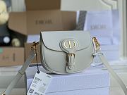 Dior Bobby Bag In White Leather M8010 Size 18x14x5cm - 5
