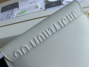 Dior Bobby Bag In White Leather M8010 Size 18x14x5cm - 2