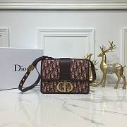 Dior 30 Montaigne Chain Bag M9208 Size 24×17×8cm - 1