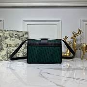 Dior 30 Montaigne Chain Bag In Green M9208 Size 24×17×8cm - 6