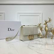 Dior 30 Montaigne Chain Bag In White M9208 Size 24×17×8cm - 6