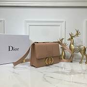 Dior 30 Montaigne Chain Bag In Beige M9208 Size 24×17×8cm - 4
