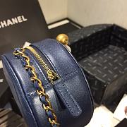 Chanel Pearl Round Clutch In Blue Calfskin Quilted Leather AP0999 Size 12x12x4.5cm - 3