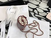 Chanel Jewelly In Wine 2021 On Chain  - 6