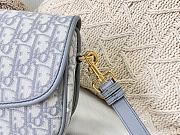 Dior Bobby Bag White Oblique M9320 Size 22x17x6cm - 2