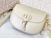 Dior Bobby Bag In White M9320 Size 22x17x6cm - 3