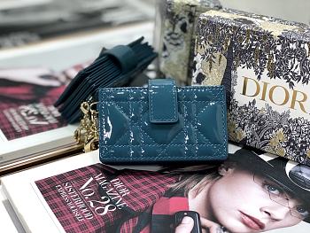 Lady Dior 5 Gusset Card Holder Black Patent Cannage Calfskin S0074 Size 10.5x 6x3 cm