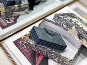Lady Dior 5 Gusset Card Holder Blue Sky Patent Cannage Calfskin S0074 Size 10.5x 6x3 cm - 3