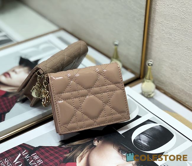 Mini Dior Lady Small Wallet Beige Patent S0178 Size 11x8.5x3 cm - 1