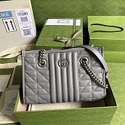 Gucci GG Marmont Handbag 681483 Size 26.5x19x11cm - 1