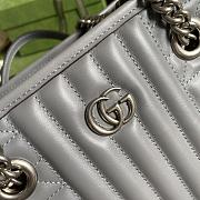 Gucci GG Marmont Handbag 681483 Size 26.5x19x11cm - 4