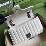 Gucci GG Marmont Shoulder Bag In White 681483 Size 26.5x19x11cm - 5