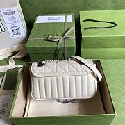 Gucci GG Marmont Shoulder Bag In White 681483 Size 26.5x19x11cm - 2