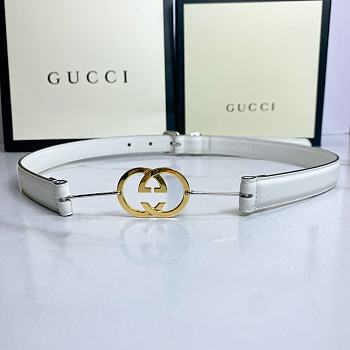 Gucci G Belt In White
