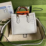 Gucci Diana Mini Borsa Shopping With White Crocodile Leather 660195 Size 20cm - 4