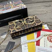 Dolce & Gabbana DG Girls Logo-Embellished Leather Shoulder Bag BI141 Size 21x5x13.5cm - 6