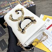 Dolce & Gabbana DG Girls Logo-Embellished In White Leather Shoulder Bag BI141 Size 21x5x13.5cm - 3