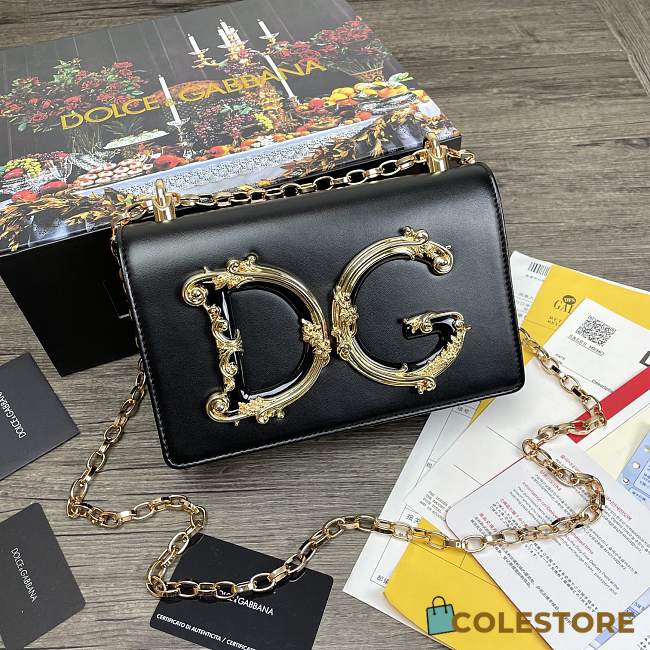 Dolce & Gabbana DG Girls Logo-Embellished In Black Leather Shoulder Bag BI141 Size 21x5x13.5cm - 1