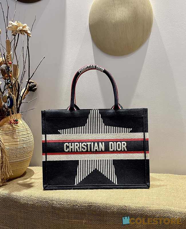 Dioralps Dior Book Tote Black Three-Tone Embroidery M1286 Size 41.5x35x18 cm  - 1