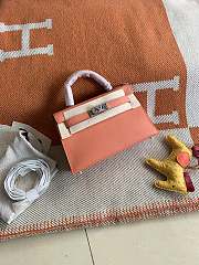 Hermes Mini Kelly In Light Pink Epsom Leather 19 cm - 2