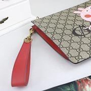 Gucci GG Peppa Neo Vintage Pouch In Red 473956 Size 30.5x21x1.5cm - 2