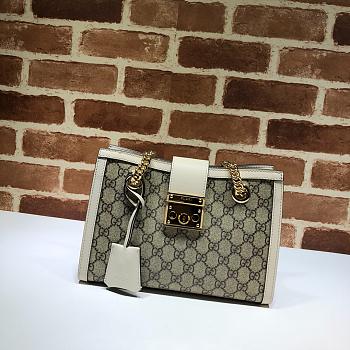 Padlock GG Small Shoulder Bag In White 498156 Size 26x18x10cm